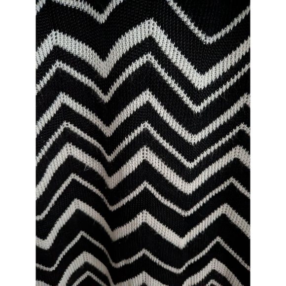 Women's White House Black Market Chevron Stitch V-Neck Tunic Sweater M - Picture 7 of 10
